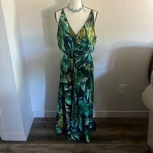 Zara spaghetti strap dress with front button closure, large leaf fabric pattern